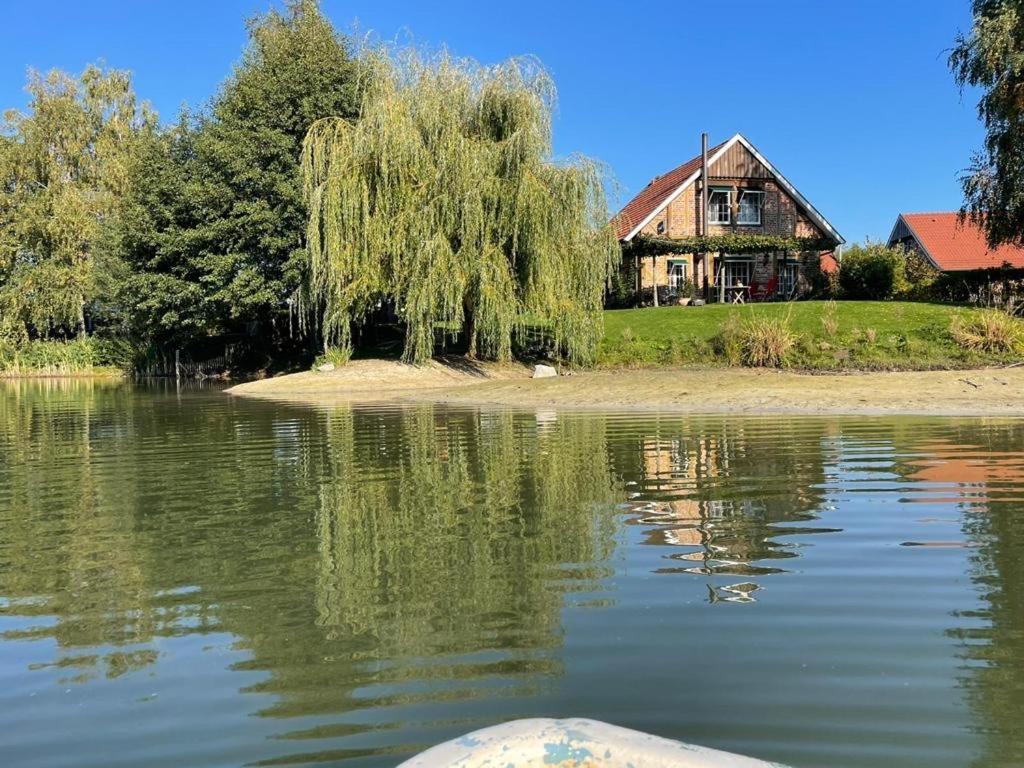 Gemuetliches Fachwerkhaus Am See Mit Kamin Варендорф Екстер'єр фото